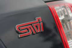 スバル 新型 インプレッサ WRX STI 4ドア Aライン エンブレム