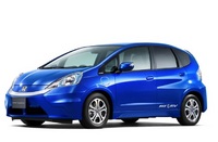 ホンダ フィットEV新車情報
日本ナンバー1電費を実現した電気自動車、8月下旬に発売開始!