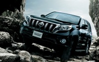 トヨタ ランドクルーザープラド新車情報・購入ガイド
脱オフローダー? マイナーチェンジでより都会派...