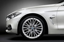 BMW4シリーズカブリオレ（BMW 435iカブリオレ）