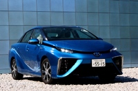 トヨタ ミライ(MIRAI)長期評価レポートVol.10
「滑らかな走りは女性向け!?」クルマ好き...