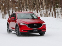 マツダ i-ACTIV AWDなど雪上試乗記・評価
乾燥舗装路では分からなかったGベクタリングコン...