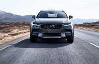 ボルボS90/V90/V90 Cross Country新車情報・購入ガイド
ドイツ御三家にはもう...