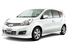 日産「ノート」にエアロ+ナビの特別仕様車