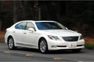 【レクサス LS 試乗記】ガソリン仕様のLS460にAWDとロング版を追加！　さらなる安全性とおもて...