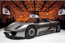 エコとハイパフォーマンスを両立！ ポルシェ 新型スーパースポーツ「ポルシェ 918スパイダー」を発表...