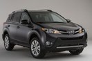 新型トヨタRAV4新車情報
早くもRAV4ハイブリッド登場の噂も?!