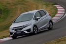ホンダ フィット ハイブリッド新車試乗評価
フィット3の実燃費を計測! 燃費はイーブン? その他を...