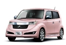 トヨタbB新車情報・購入ガイド
異例の長寿モデル、一部変更で安全装備が向上