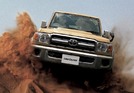 トヨタ ランドクルーザー70シリーズ新車情報・購入ガイド
祝! 30周年! 期間限定復活! 覚悟が...