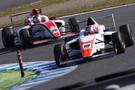 20歳の現役・大学生レーシングドライバー金澤力也が、今話題のFIA-F4に初参戦!その結果は・・・!...