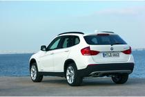 BMW X1 リヤビュー