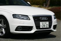 アウディ A4/A4アバント 2.0TFSI Sラインパッケージ フロントマスク