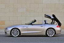 BMW Z4 エクステリア（ルーフ開閉中）