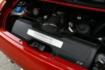 ポルシェ 911 3.8リッターエンジン