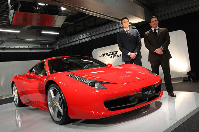 富士スピードウェイで今夏発売のモデルを公開 フェラーリ 599XX 　フェラーリは5月29日と30日...