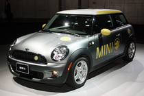 MINIの電気自動車(EV)、「MINI E(ミニ・イー)」