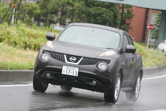 日産 新型 ジューク 走り