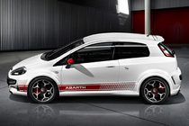 ABARTH　アバルト　プント エヴォ　サイドビュー