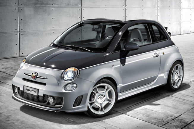 ABARTH(アバルト)　500C ※写真は2トーンカラー「ビコローレ」(Grigio pista/...