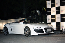 『New Audi R8 Spyder Special Event"Feel the Breeze"』