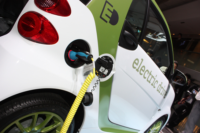 「smart fortwo electric drive(スマート電気自動車)」