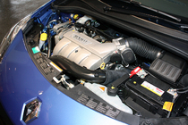 ルノー ルーテシア ルノースポール限定車「ルーテシア ゴルディーニ R.S.」　直列4気筒 DOHC 16バルブ　2.0リッターエンジン