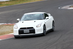 日産 GT-R 2011年モデル 走り