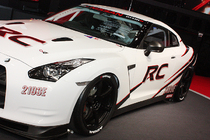 日産 GT-R プロダクションレースカー「NISSAN NISMO GT-R RC」　サイドビュー　画像[東京オートサロン2011　会場にて]