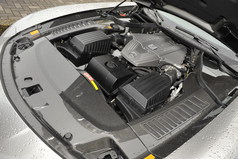 メルセデス・ベンツ SLS AMG エンジン