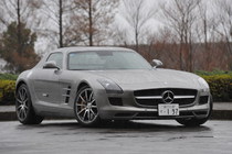 メルセデス・ベンツ SLS AMG フロントビュー