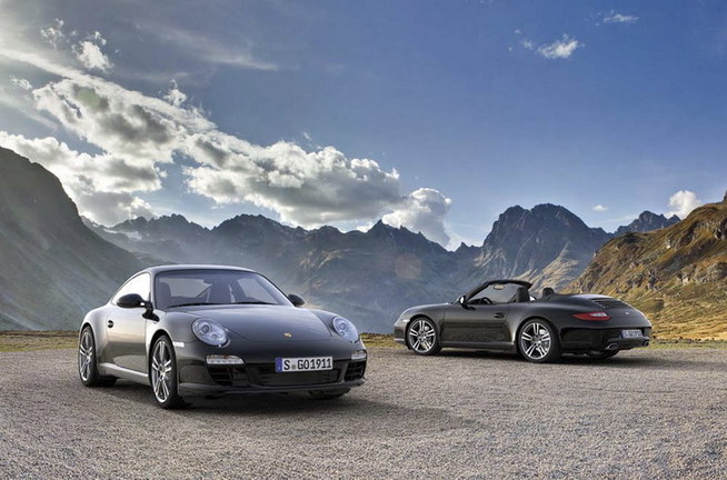 ポルシェ 911ブラックエディション クーペ＆カブリオレ 1911台限定生産で、2011年春から世界...