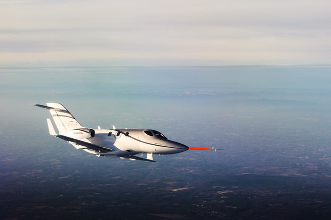 米国連邦航空局の型式認定取得に向けた飛行試験で最高速度425ノットを記録したHondaJet。201...