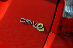 VOLVO S60 DRIVe(ボルボ S60 ドライブ・イー)　エンブレム　画像