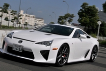 レクサス LFA 