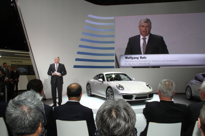 ポルシェAG副社長Wolfgang Hatz氏。新型911カレラSはニュルブルクリンクを７分40秒で...