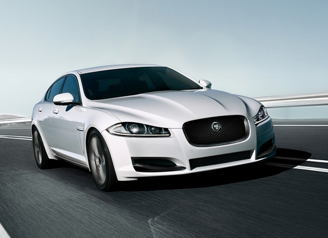 JAGUAR XF Black Pack Limited 限定車にも触れることができる特別な1日 J...