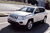 新型Jeep Compass（ジープ・コンパス）