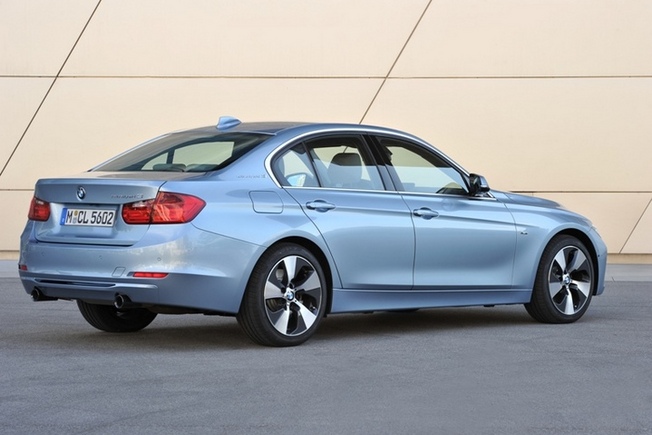 BMW ActiveHybrid 3（アクティブハイブリッド3）