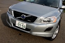 ボルボXC60 T5 R-DESIGN