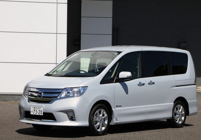 日産セレナs ハイブリッド S Hybrid 新車試乗評価 買って損なし 微妙なハイブリッドだが クラスナンバー1低燃費でエコカー減税免税 レビュー Corism