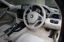 BMW320d