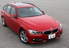 BMW 320d BluePerformanceツーリング