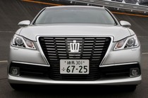 新型トヨタ クラウン アスリート/ロイヤル（ガソリン車）