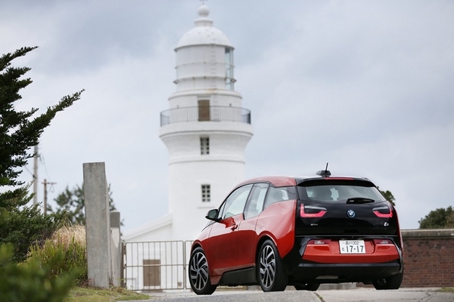 BMW i3