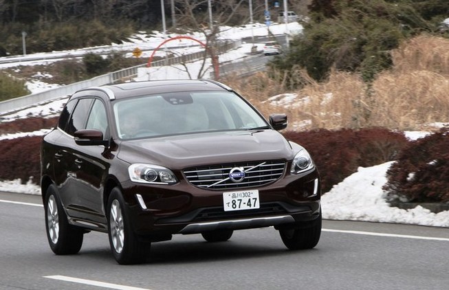 ボルボxc60新車試乗評価 低燃費エンジンdrive E 8at搭載で 想像を超えた滑らかさ レビュー Corism