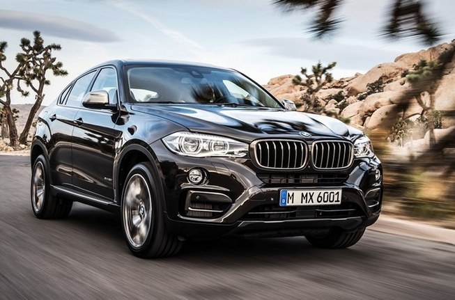 < BMW X6試乗評価へ > 流行の低全高型SUVのパイオニアといえるX6。そのスタイ...