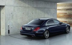 メルセデス・ベンツS 550 PLUG-IN HYBRID long