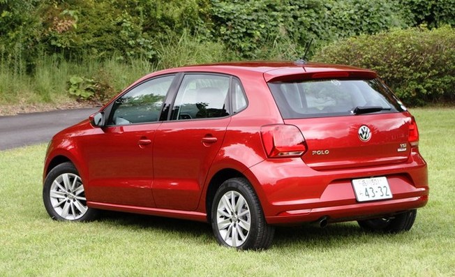 フォルクスワーゲン ポロ（volkswagen polo)