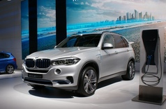 BMW X5 eドライブ